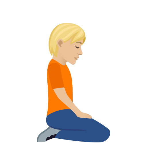 Person Kneeling Facing Right: Medium-Light Skin Tone on JoyPixels